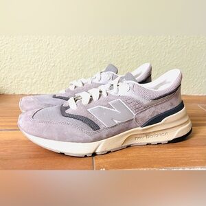 New Balance Lifestyle 997R Linen & Concrete(Grey) Sneakers Tennis Shoes: 9.5